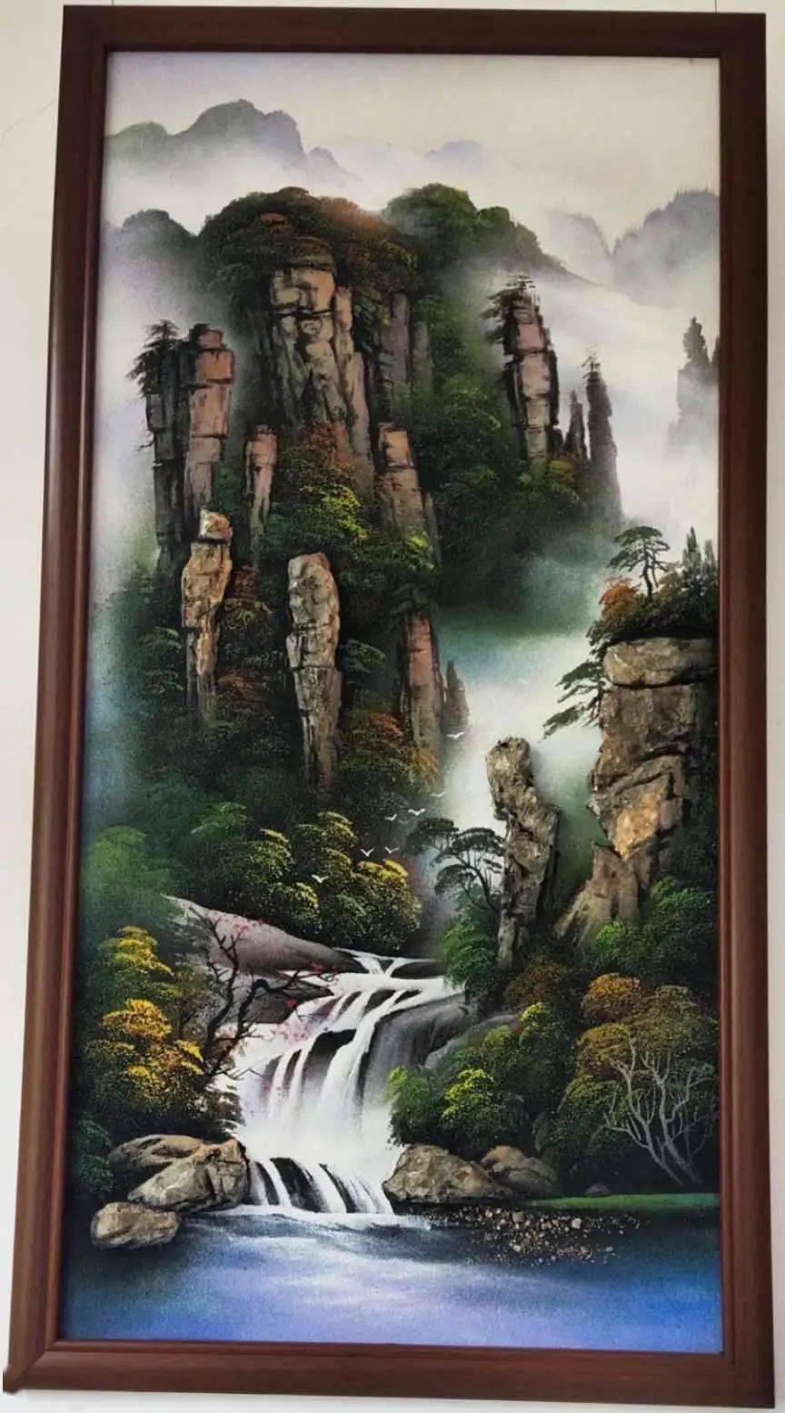 特宝生物(688278.SH)：实际控制人及其一致行动人自愿承诺不减持公司股份